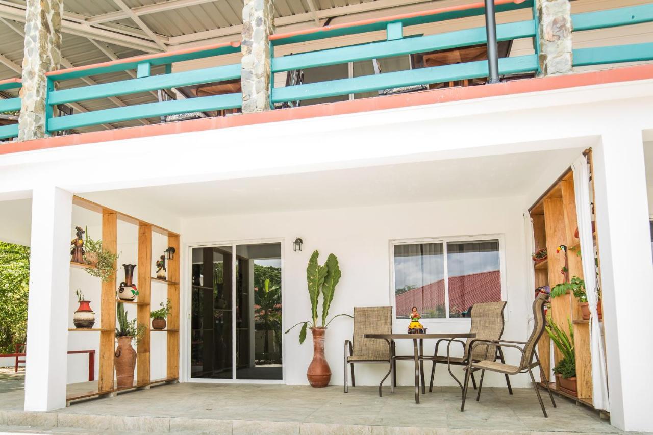 Falling Leaves Lodge San Ignacio Ngoại thất bức ảnh