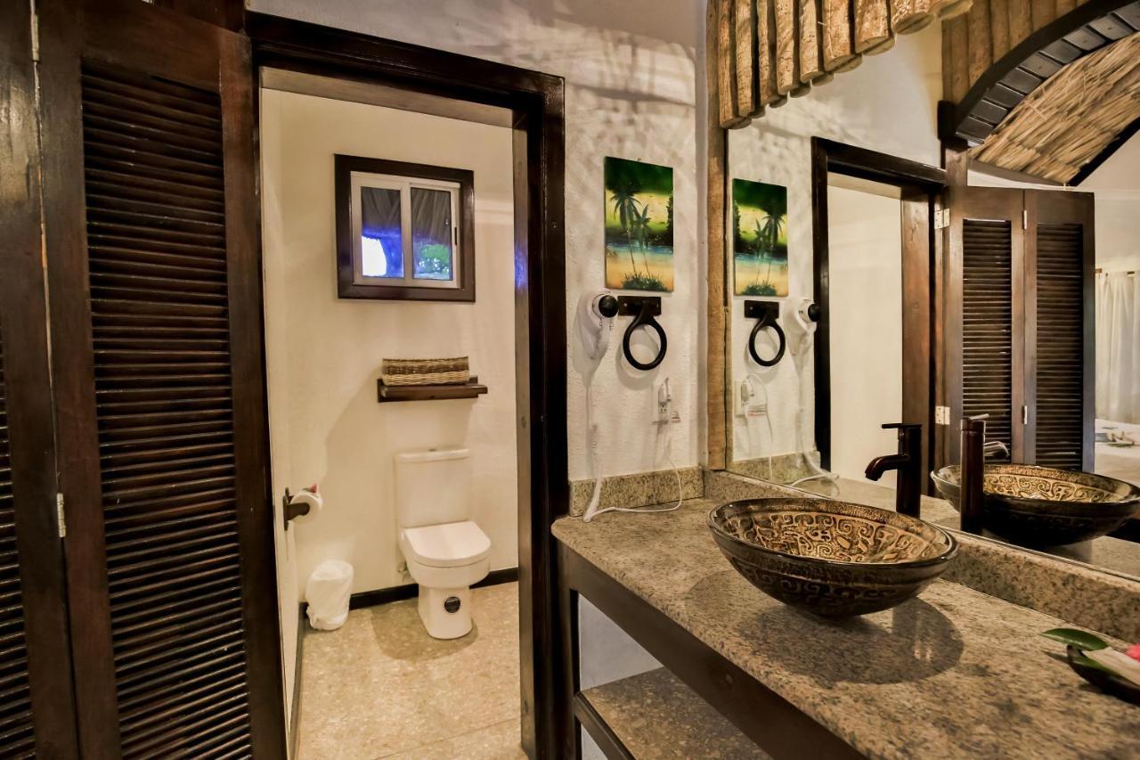 Falling Leaves Lodge San Ignacio Ngoại thất bức ảnh